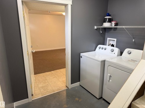 7922 97 Avenue, Fort Saskatchewan, AB - Indoor Photo Showing Laundry Room