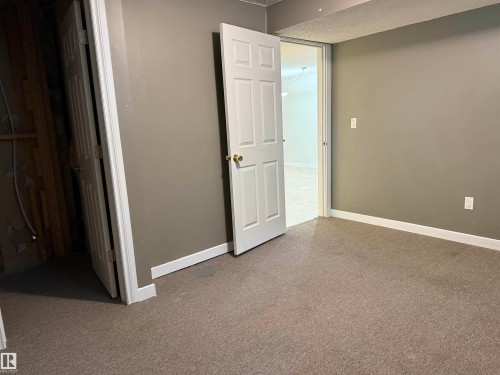 7922 97 Avenue, Fort Saskatchewan, AB - Indoor Photo Showing Other Room