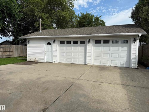 7922 97 Avenue, Fort Saskatchewan, AB - Outdoor