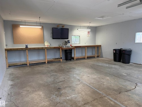 7922 97 Avenue, Fort Saskatchewan, AB - Indoor Photo Showing Other Room