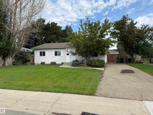 7922 97 Avenue, Fort Saskatchewan, AB - Outdoor