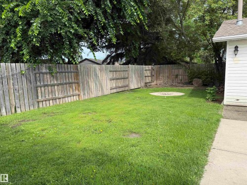 7922 97 Avenue, Fort Saskatchewan, AB - Outdoor