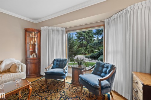 14640 88 Avenue Nw, Edmonton, AB - Indoor