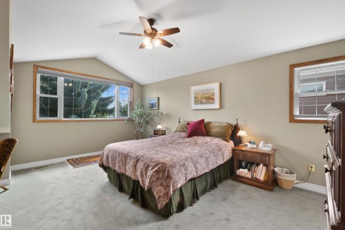 14640 88 Avenue Nw, Edmonton, AB - Indoor Photo Showing Bedroom