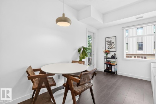 #206 8525 91 St Nw, Edmonton, AB - Indoor