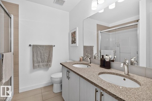#206 8525 91 St Nw, Edmonton, AB - Indoor Photo Showing Bathroom