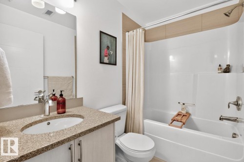 #206 8525 91 St Nw, Edmonton, AB - Indoor Photo Showing Bathroom