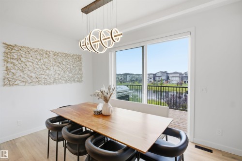5493 Kootook Road Sw, Edmonton, AB - Indoor Photo Showing Dining Room