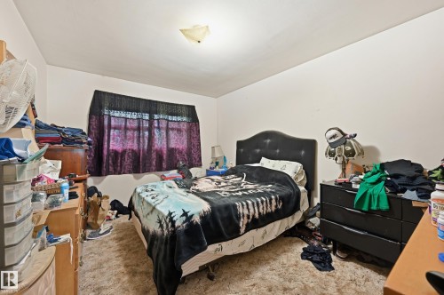 11622 133 Street Nw, Edmonton, AB - Indoor Photo Showing Bedroom