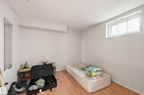 11622 133 Street Nw, Edmonton, AB - Indoor Photo Showing Other Room