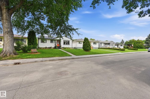 11622 133 Street Nw, Edmonton, AB - Outdoor