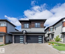 3116 KOSTASH GREEN Green SW  Edmonton, AB T6W 4K3