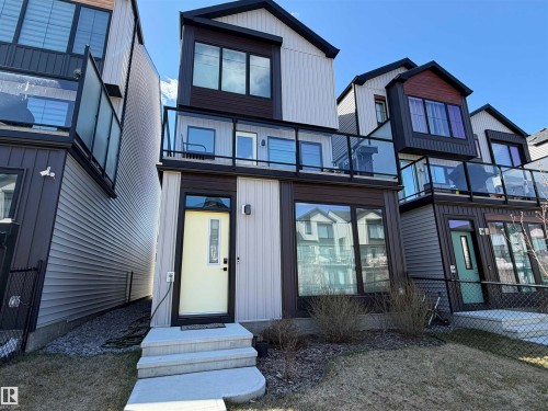 451 39 Street Sw, Edmonton, AB - Outdoor