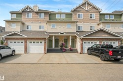 #33 3010 33 AV NW  Edmonton, AB T6T 0C3