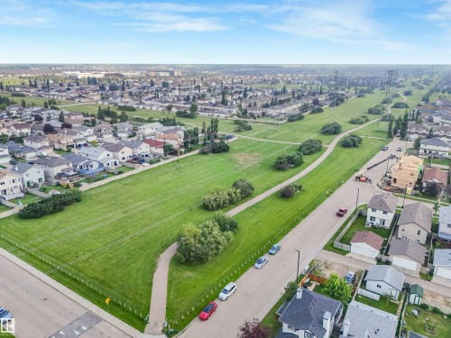 #33 3010 33 Av Nw, Edmonton, AB - Outdoor With View