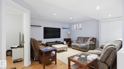 10112 105 Street, Westlock, AB - Indoor Photo Showing Living Room