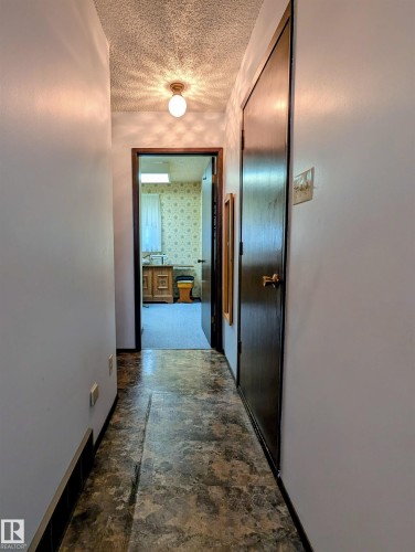 Additional content - 6014 50 Street, Vegreville, AB - Indoor Photo Showing Other Room