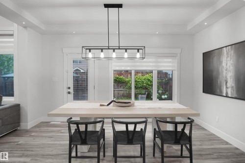 17252 71 Street Nw, Edmonton, AB - Indoor Photo Showing Dining Room