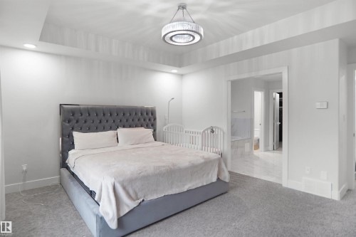 17252 71 Street Nw, Edmonton, AB - Indoor Photo Showing Bedroom