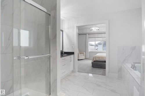17252 71 Street Nw, Edmonton, AB - Indoor Photo Showing Bathroom