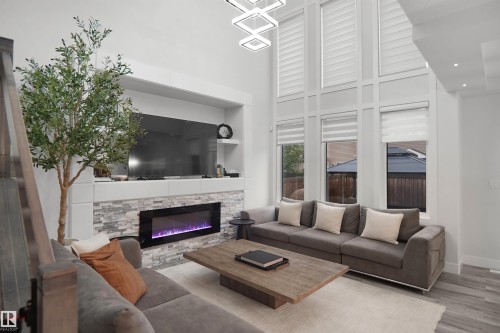17252 71 Street Nw, Edmonton, AB - Indoor Photo Showing Living Room With Fireplace