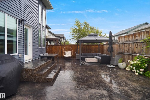 17252 71 Street Nw, Edmonton, AB - Outdoor