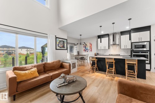 52 Avery Cove, Spruce Grove, AB - Indoor Photo Showing Living Room