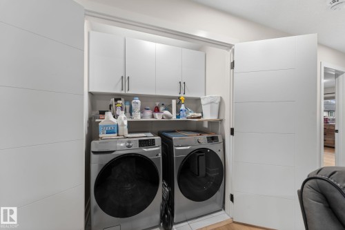 52 Avery Cove, Spruce Grove, AB - Indoor Photo Showing Laundry Room