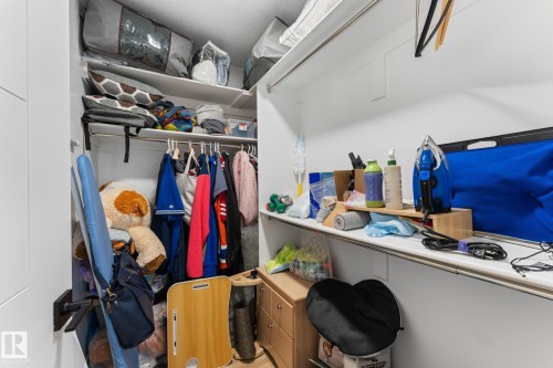52 Avery Cove, Spruce Grove, AB - Indoor With Storage