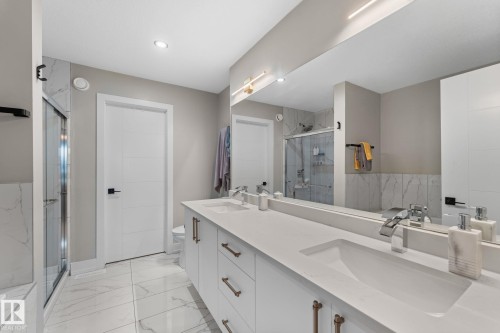 52 Avery Cove, Spruce Grove, AB - Indoor Photo Showing Bathroom