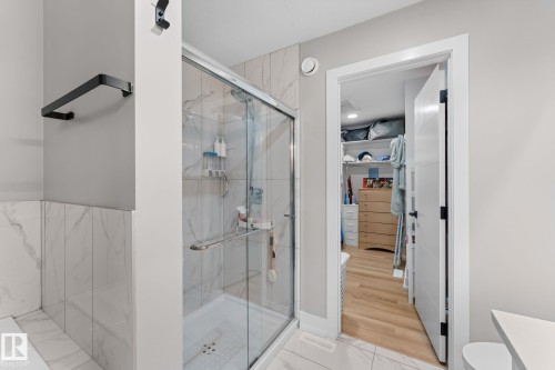 52 Avery Cove, Spruce Grove, AB - Indoor Photo Showing Bathroom