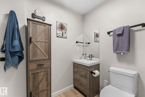 52 Avery Cove, Spruce Grove, AB - Indoor Photo Showing Bathroom
