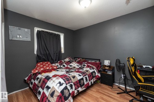 23 Delage Crescent, St. Albert, AB - Indoor Photo Showing Bedroom