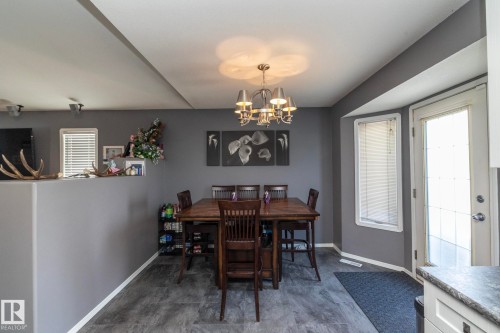 23 Delage Crescent, St. Albert, AB - Indoor Photo Showing Dining Room