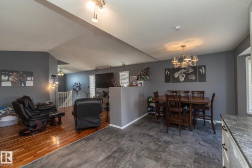 23 Delage Crescent, St. Albert, AB - Indoor Photo Showing Dining Room