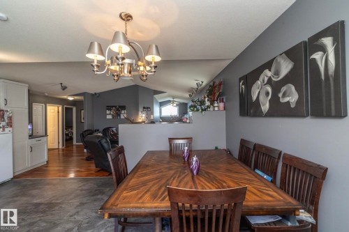 23 Delage Crescent, St. Albert, AB - Indoor Photo Showing Dining Room