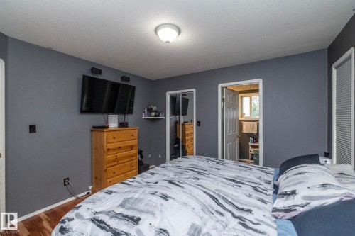 23 Delage Crescent, St. Albert, AB - Indoor Photo Showing Bedroom
