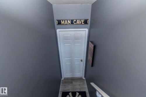 23 Delage Crescent, St. Albert, AB - Indoor Photo Showing Other Room
