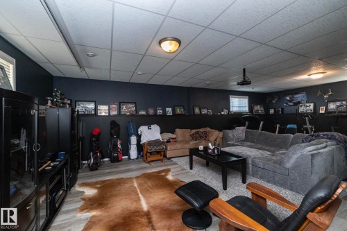 23 Delage Crescent, St. Albert, AB - Indoor