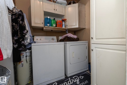 23 Delage Crescent, St. Albert, AB - Indoor Photo Showing Laundry Room