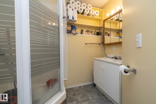 23 Delage Crescent, St. Albert, AB - Indoor