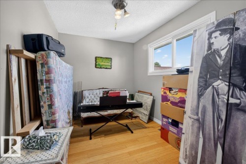 16604 115 Street Nw, Edmonton, AB - Indoor