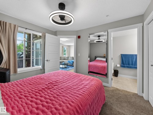 #121 3670 139 Av Nw, Edmonton, AB - Indoor Photo Showing Bedroom