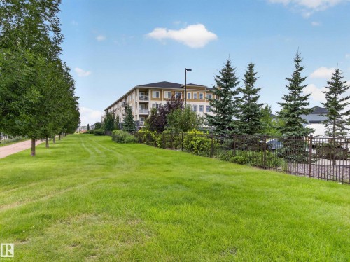 #121 3670 139 Av Nw, Edmonton, AB - Outdoor