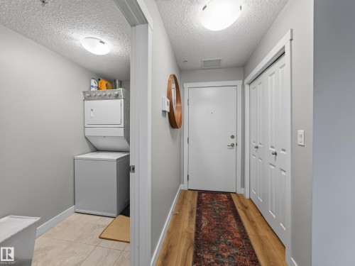 #121 3670 139 Av Nw, Edmonton, AB - Indoor Photo Showing Laundry Room