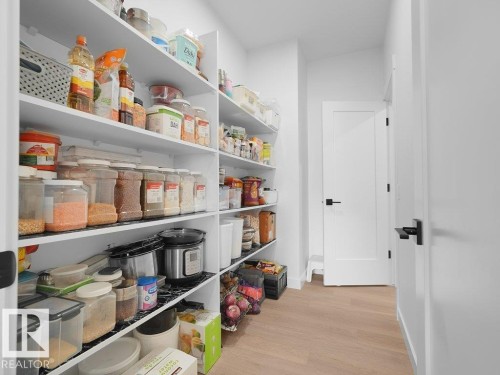 1077 Cristall Crescent Sw, Edmonton, AB - Indoor With Storage