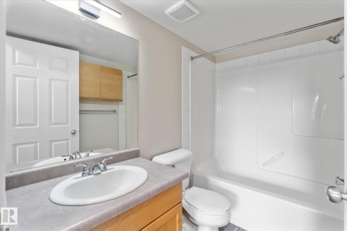 #505 10346 117 St Nw, Edmonton, AB - Indoor Photo Showing Bathroom
