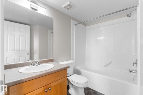 Full 4pc second bathroom - #505 10346 117 St Nw, Edmonton, AB - Indoor Photo Showing Bathroom