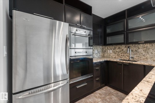 #505 10346 117 St Nw, Edmonton, AB - Indoor Photo Showing Kitchen