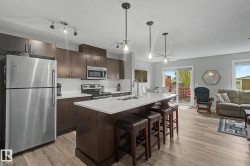7147 CARDINAL Way SW  Edmonton, AB T6W 2Y3